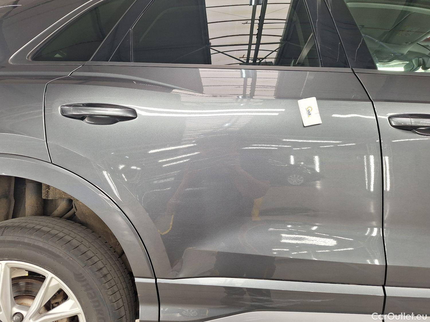  Audi  Q3 Audi,  '18 PHEV, Audi  45 TFSI e S tronic S Line 5d #25