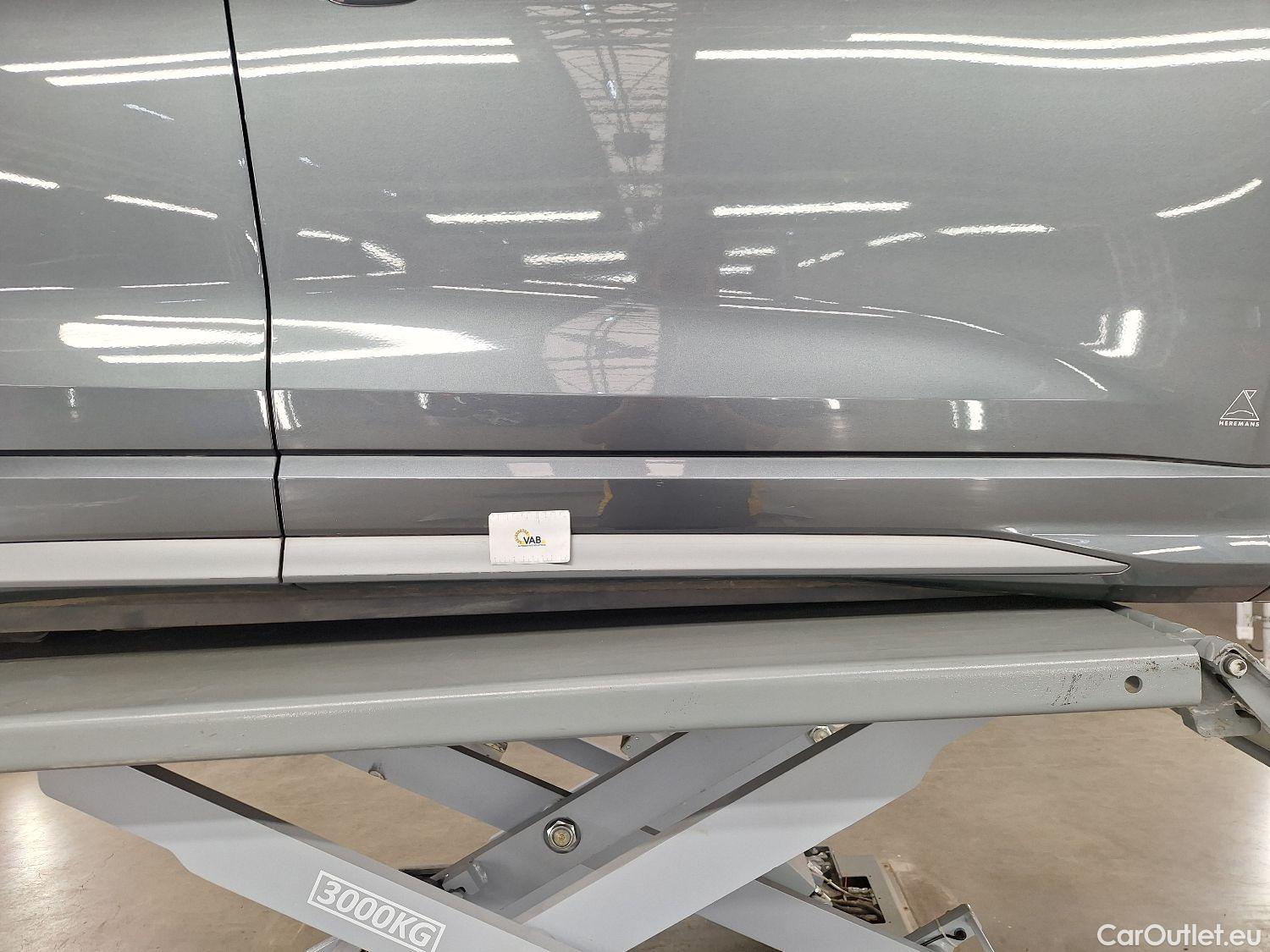  Audi  Q3 Audi,  '18 PHEV, Audi  45 TFSI e S tronic S Line 5d #3