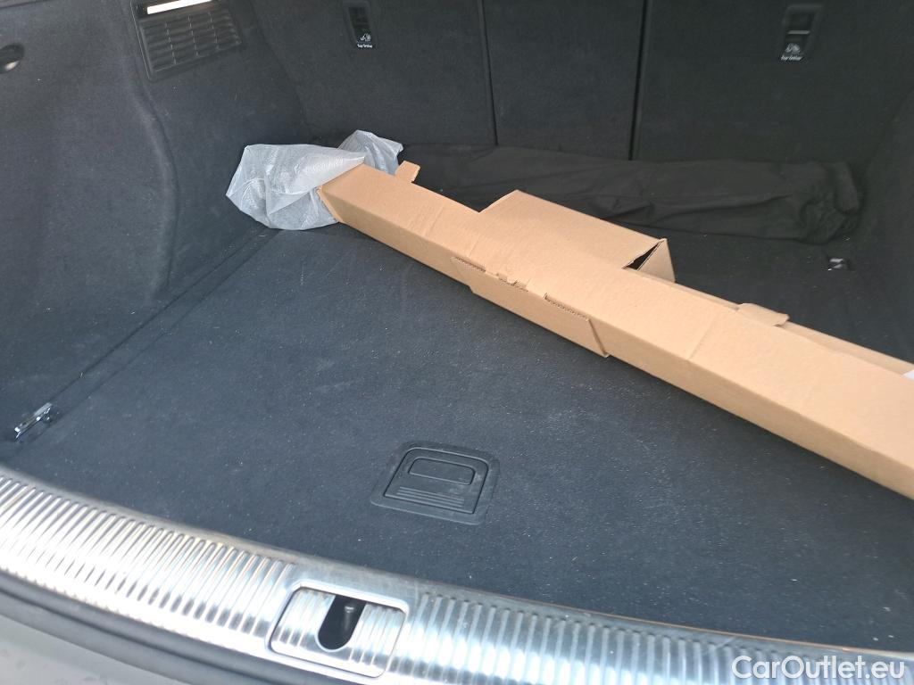  Audi  Q5  FYG 35 TDI advanced 2.0 TDI 165CV AT7 E6d #38