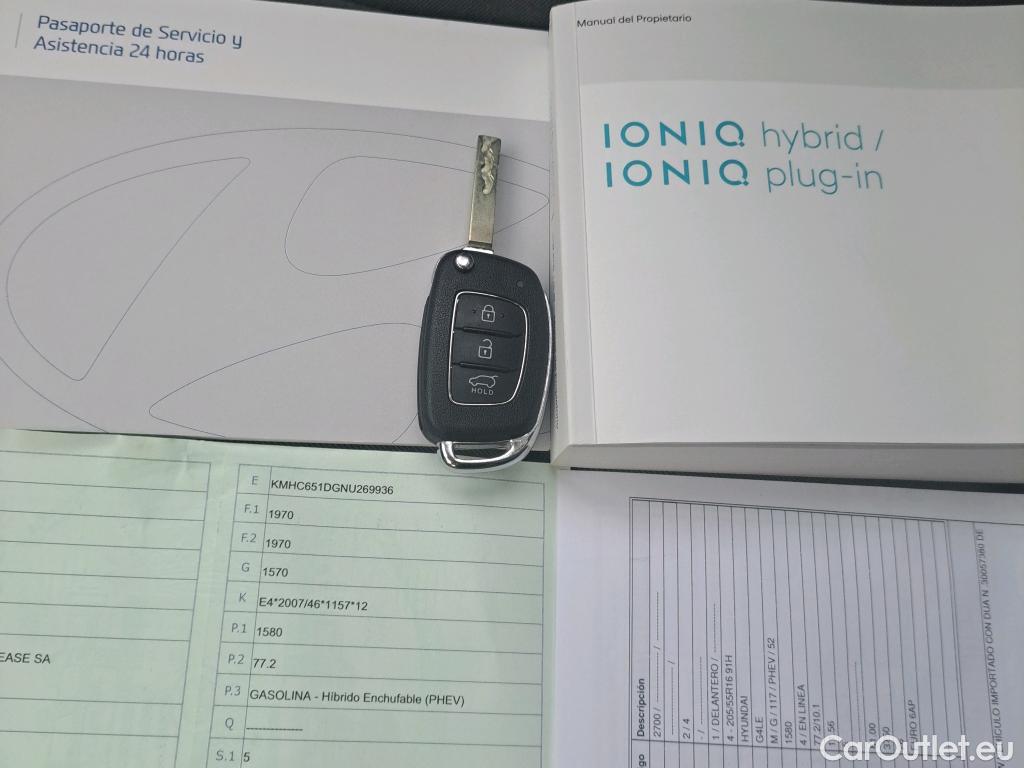  Hyundai   Ioniq HYUNDAI / 2019 / 5P / berlina con portón 1.6 GDI PHEV Klass DCT #2