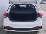  Hyundai  i20 HYUNDAI  / 2018 / 5P / berlina con portón 1.2 MPI Essence LE(SP) #8