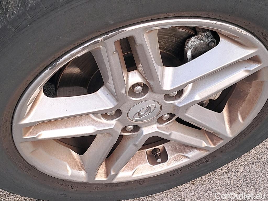  Land Rover  Discovery HYUNDAI Kona / 2020 / 5P / todoterreno 1.0 TGDI Maxx 4X2 #6