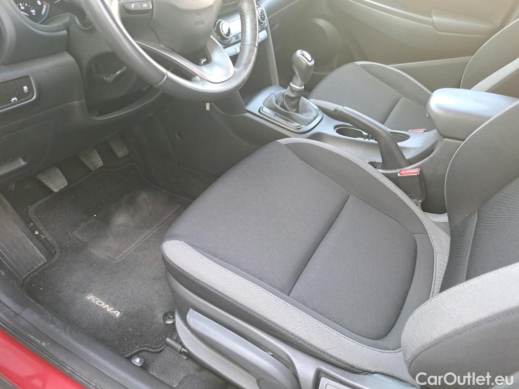  Hyundai  Konna HYUNDAI Kona / 2017 / 5P / todoterreno 1.0 TGDi Klass 4x2 #4