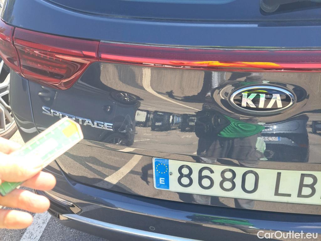  KIA  Sportage KIA  / 2018 / 5P / todoterreno 1.6 MHEV Drive 85kW (115CV) 4x2 #21