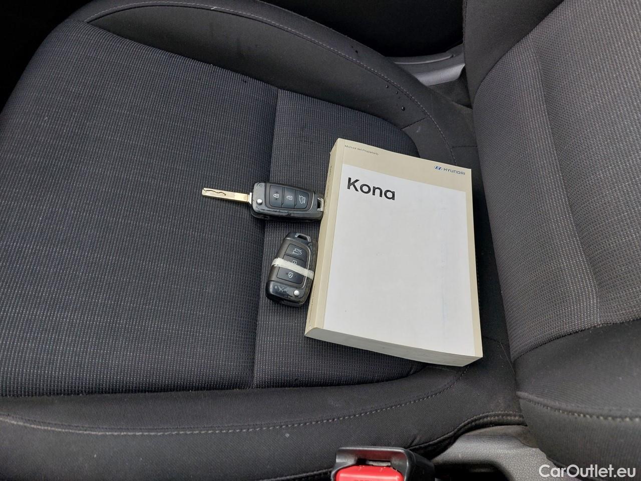  Land Rover  Discovery HYUNDAI Kona / 2020 / 5P / todoterreno 1.0 TGDI Maxx 4X2 #1