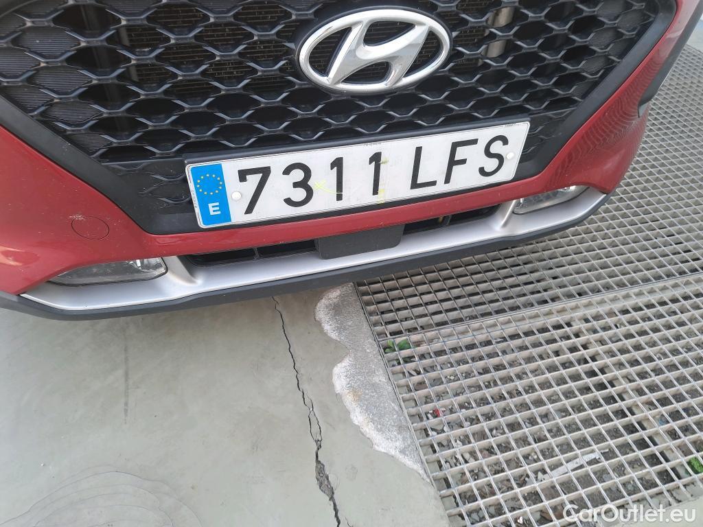  Hyundai  Konna HYUNDAI Kona / 2017 / 5P / todoterreno 1.0 TGDi Klass 4x2 #17