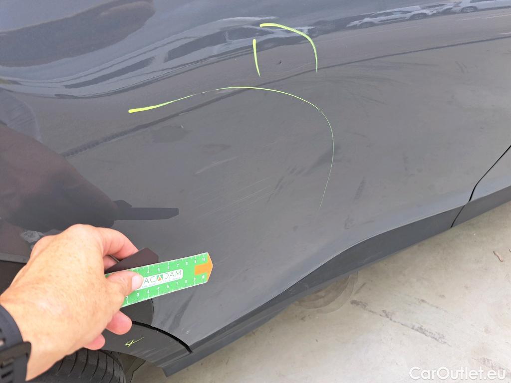  Land Rover  Discovery HYUNDAI Kona / 2020 / 5P / todoterreno 1.0 TGDI Klass 4X2 #6