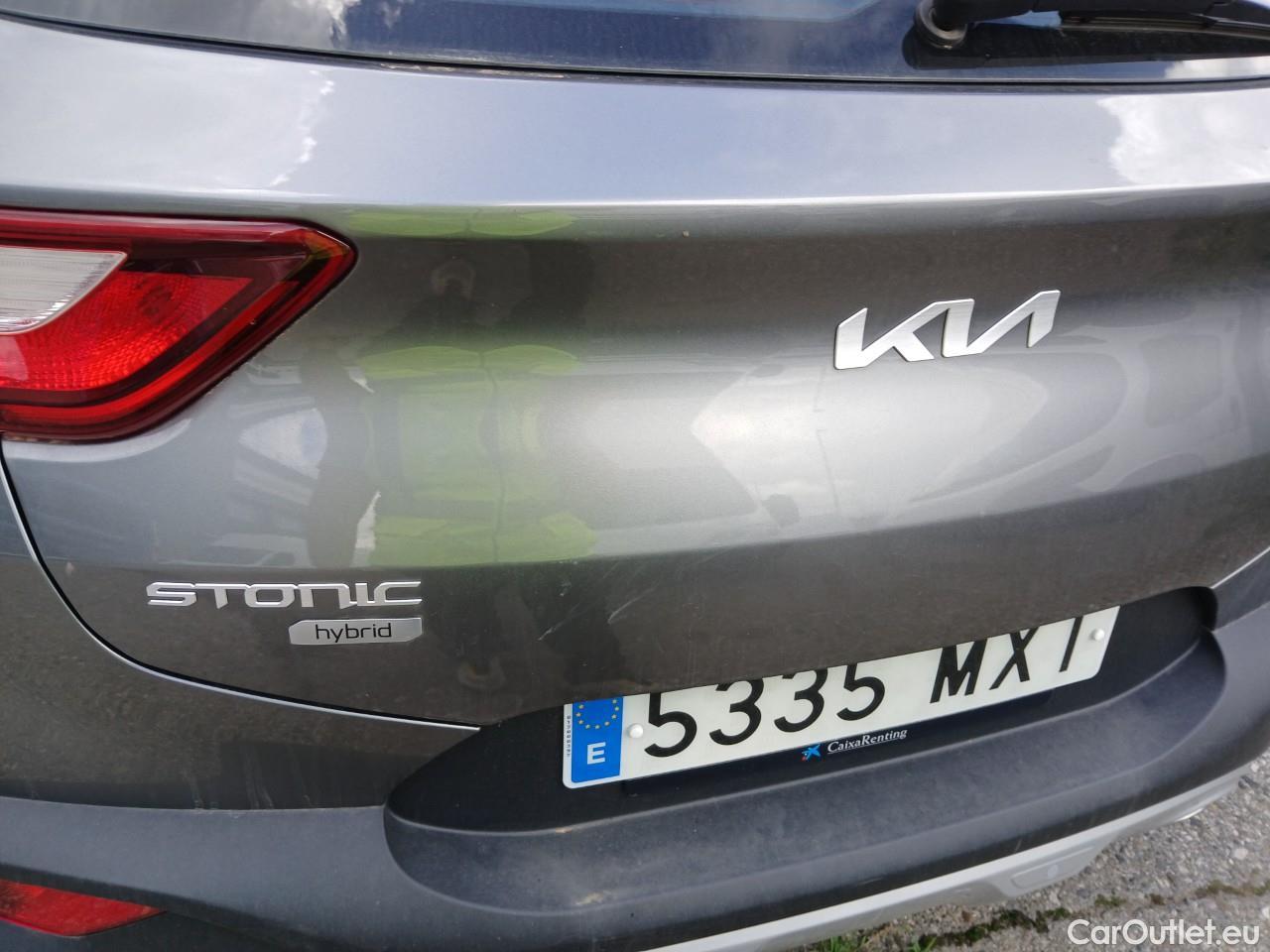  KIA  STONIC KIA  / 2017 / 5P / todoterreno 1.0 T-GDi 74kW (100CV) MHEV MT Business (AC) ###SIN LLAVES### #18