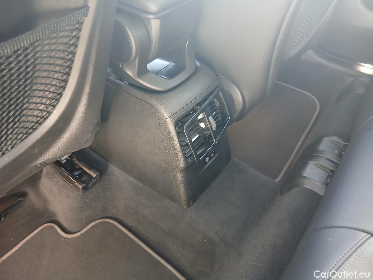  Bmw  X1 BMW  / 2019 / 5P / todoterreno sDrive18d #4
