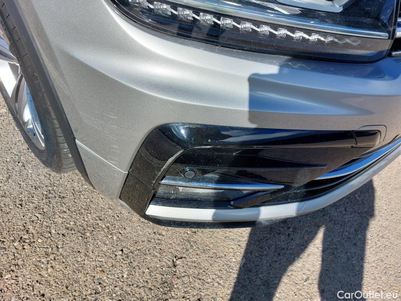  Volkswagen  Tiguan VOLKSWAGEN  / 2016 / 5P / todoterreno Advance 2.0 TDI 110kW (150CV) DSG #3