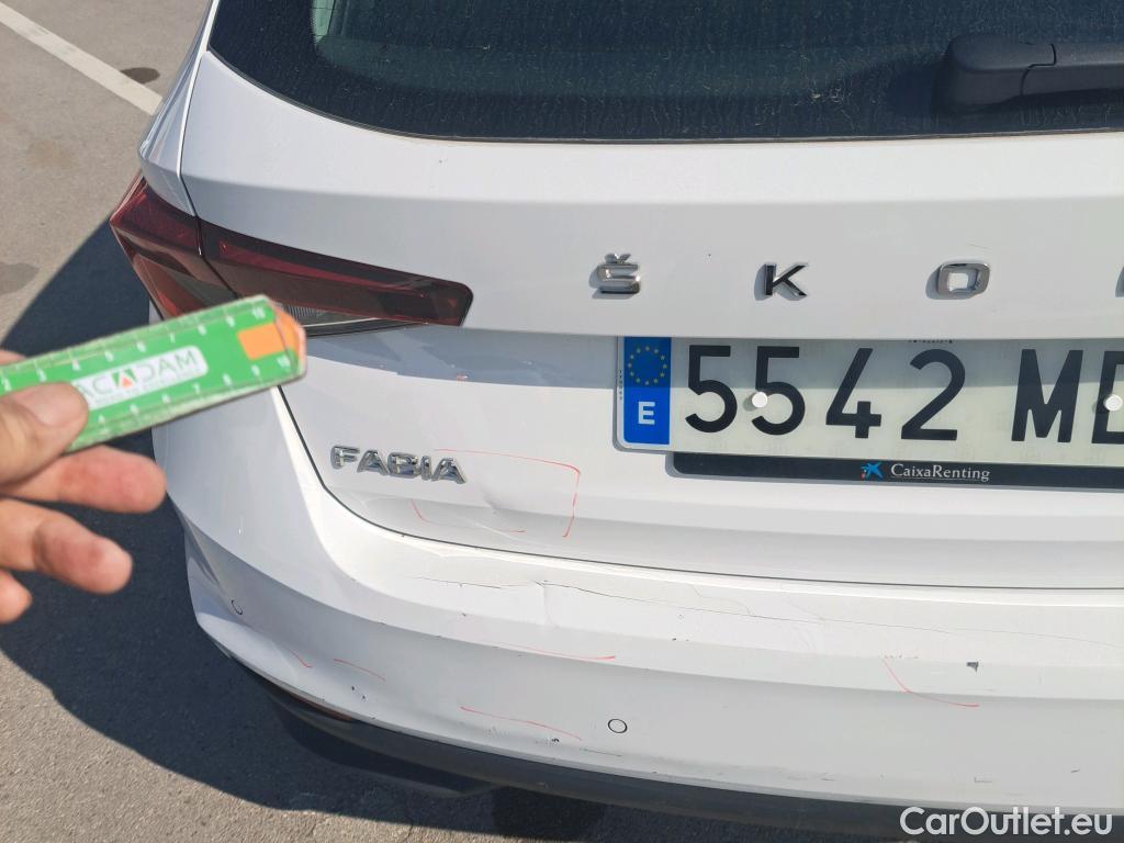  Skoda  Fabia  Ambition 1.0 TSI 95CV MT5 E6d #3