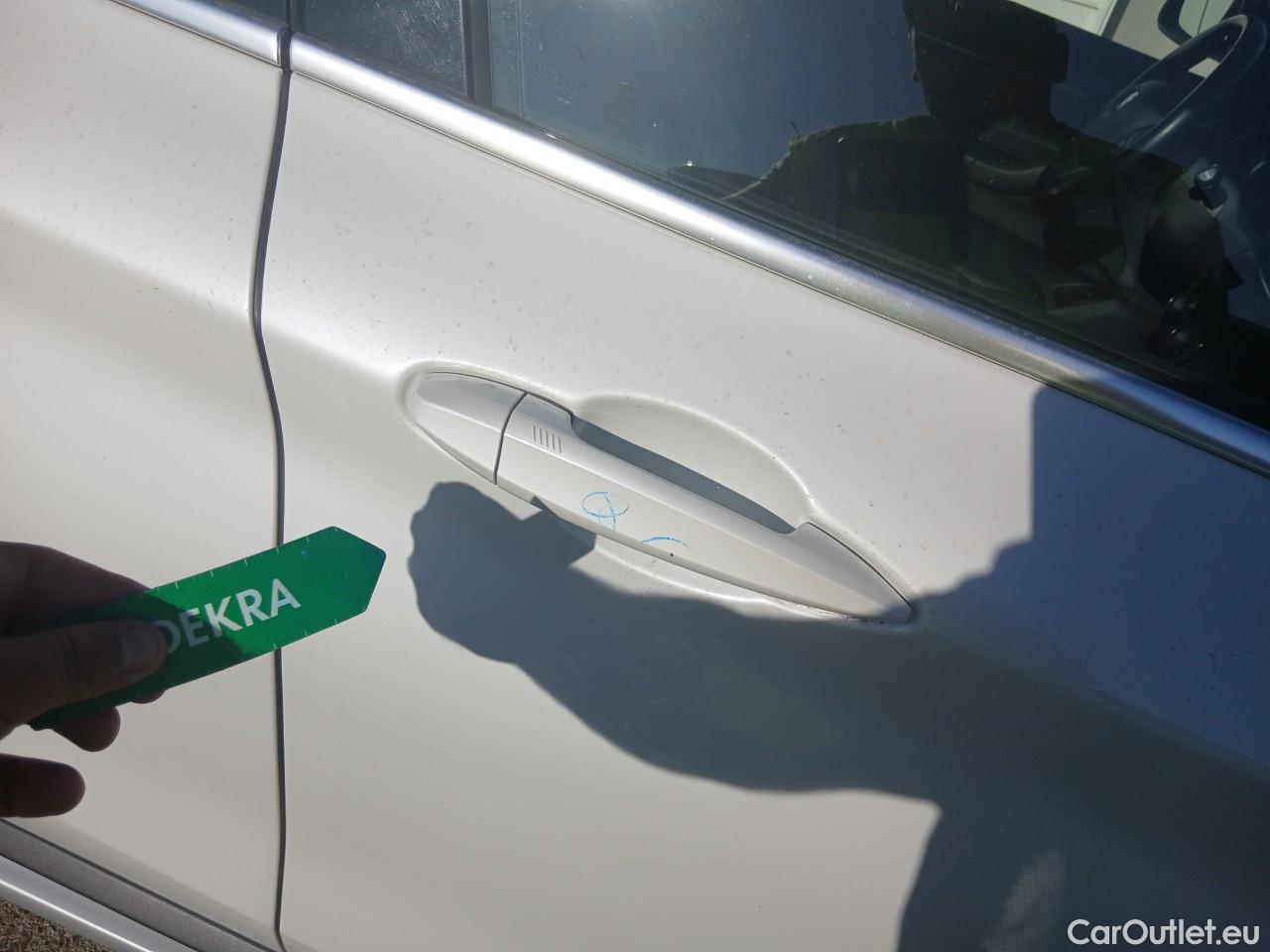  Bmw  X1 BMW  / 2019 / 5P / todoterreno sDrive18d #28