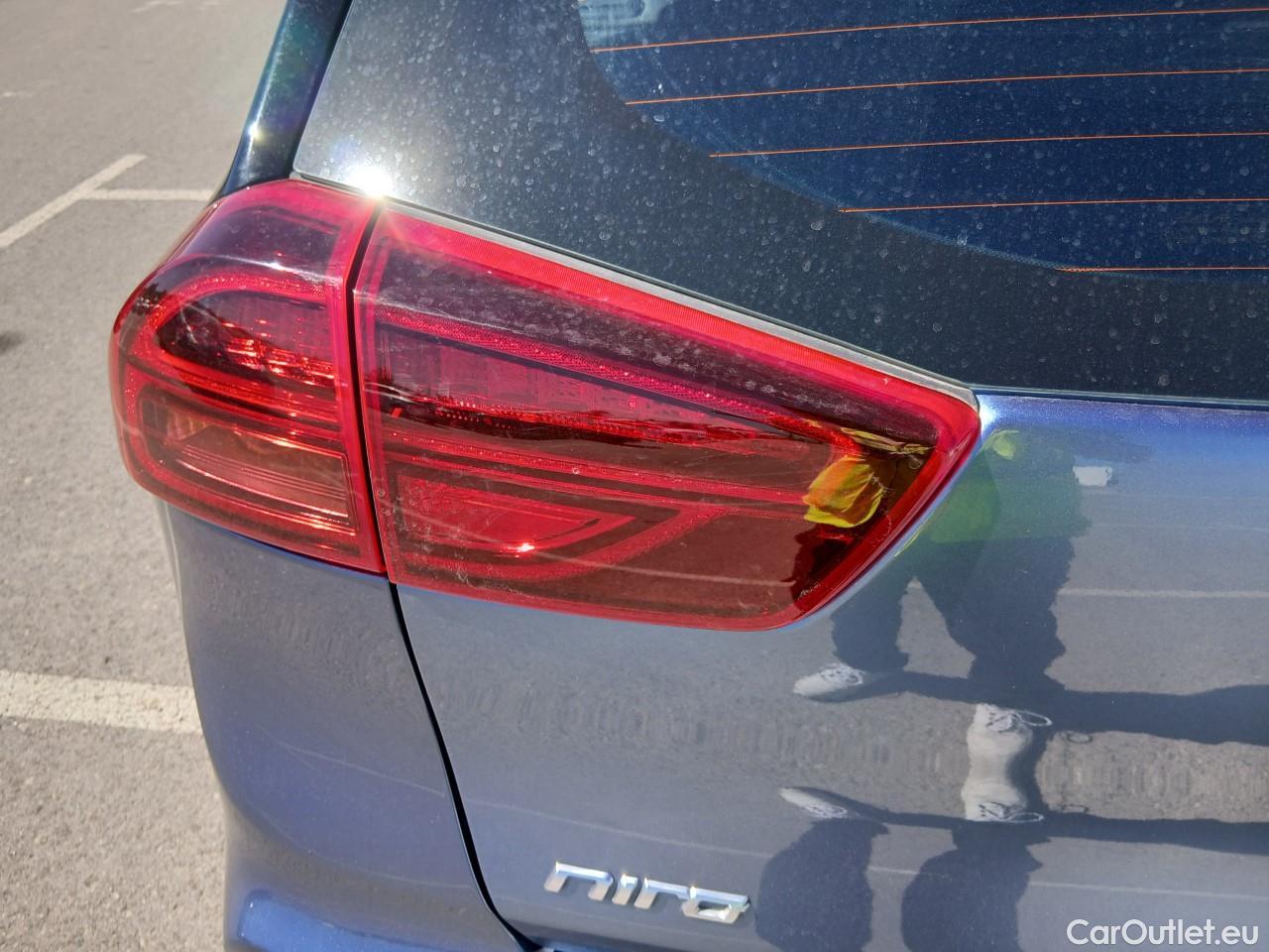  KIA  Niro  Drive 1.6 AT6 E6d #20