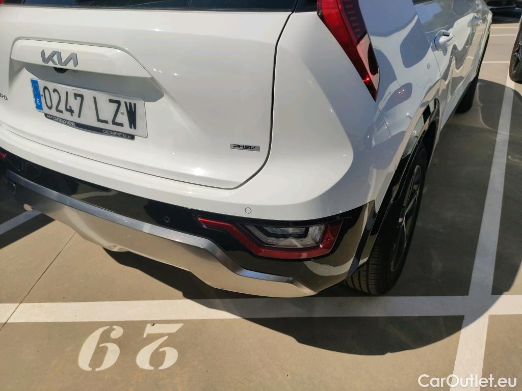  KIA  Niro  Plug-in Hybrid Drive 1.6 AT6 E6d #32