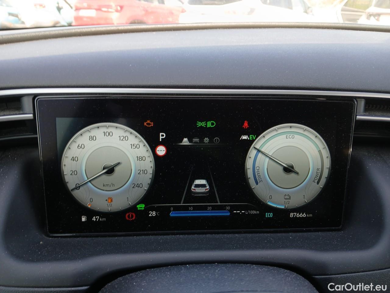  Hyundai  Tucson HYUNDAI  / 2020 / 5P / todoterreno 1.6 TGDI PHEV 195kW Maxx Auto 4X4 #2