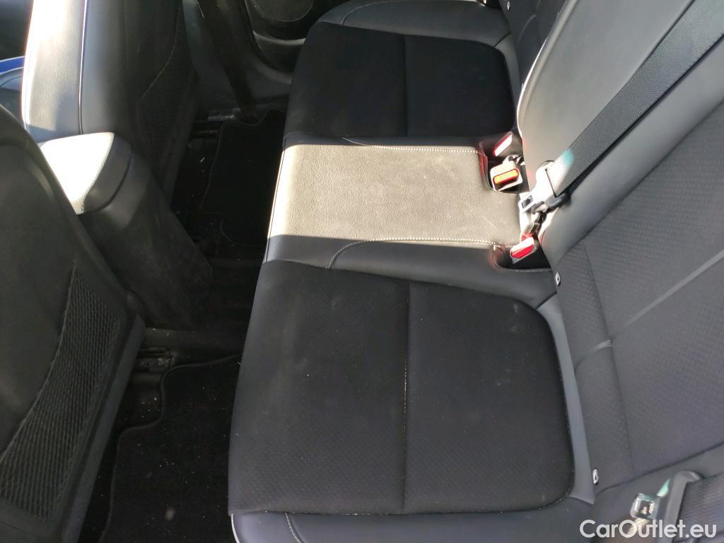  Hyundai  Konna HYUNDAI Kona / 2017 / 5P / todoterreno 1.6 GDI HEV SLE DCT #22
