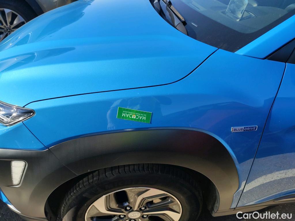  Hyundai  Konna HYUNDAI Kona / 2017 / 5P / todoterreno 1.6 GDI HEV SLE DCT #16