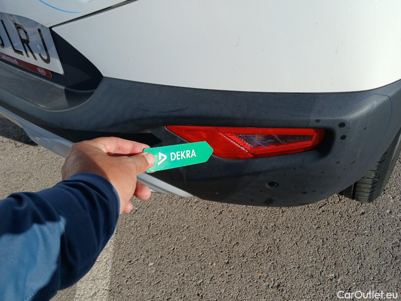  KIA  STONIC KIA  / 2017 / 5P / todoterreno 1.0 T-GDi 88kW (120CV) MHEV iMT Drive #10