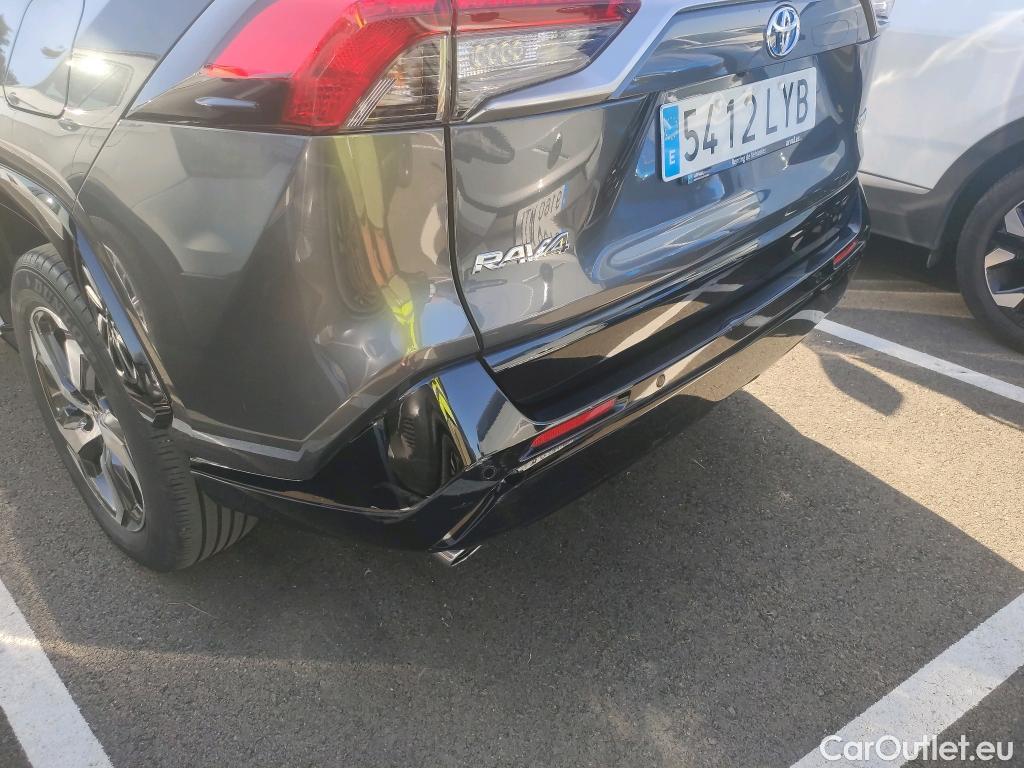  Toyota  RAV4 TOYOTA  / 2018 / 5P / todoterreno 2.5l PLUG-IN 300PH (e-CVT) Advance #15
