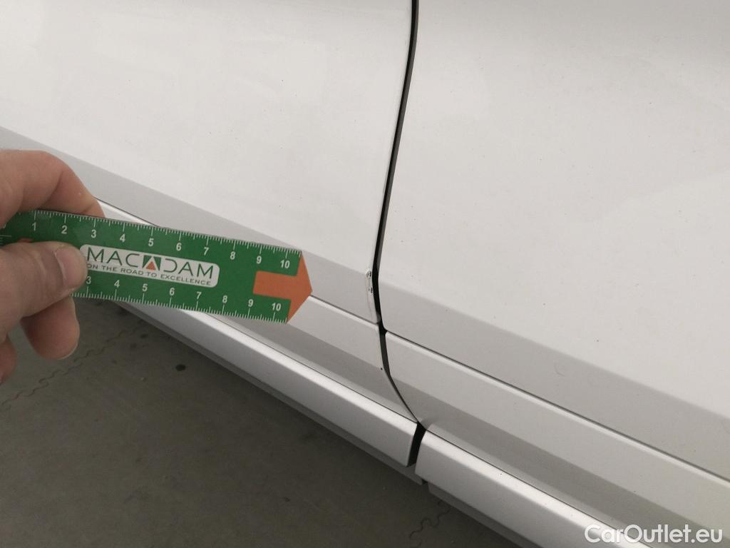  Audi  Q5  FYG 35 TDI advanced 2.0 TDI 165CV AT7 E6d #20