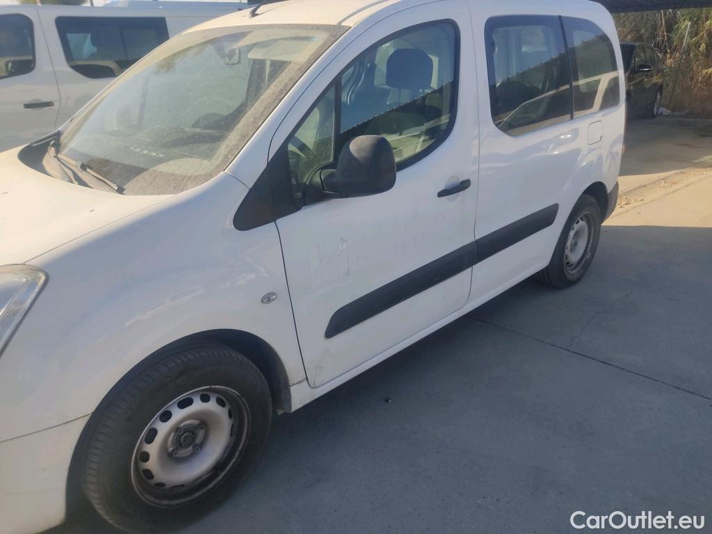  Citroen  Berlingo  Combi Live Edition 1.6 BlueHDi 75CV MT5 E6 #5