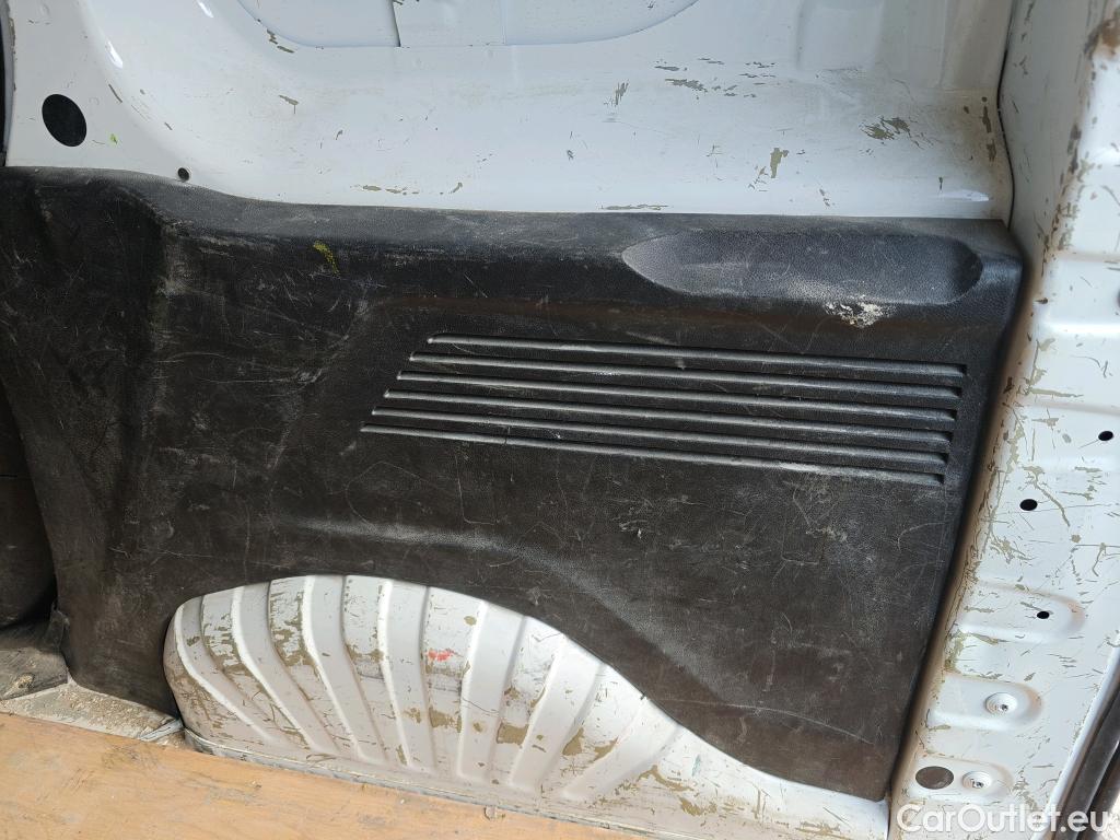  Opel  Combo  E Cargo Express carga incrementada 1.5 100CV MT5 #12