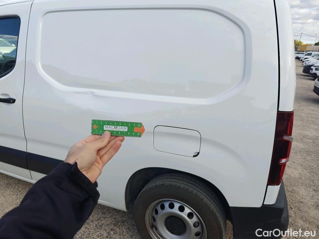  Opel  Combo  E Cargo Express carga incrementada 1.5 100CV MT5 #1