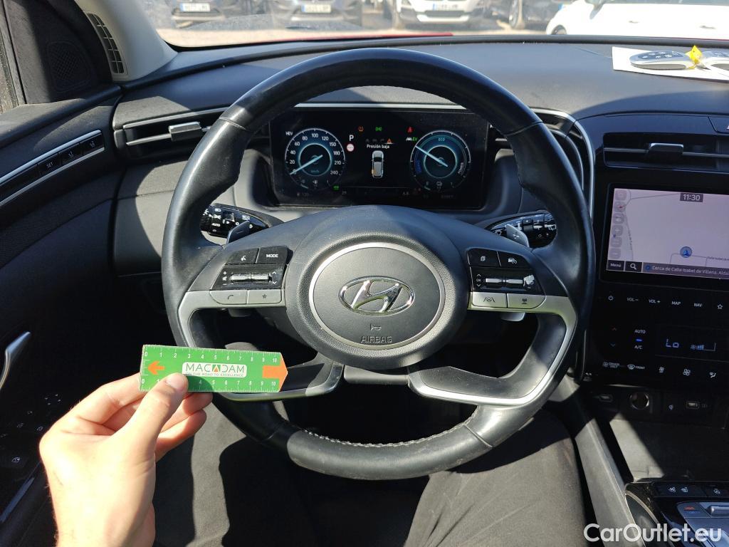  Hyundai  Tucson HYUNDAI  / 2020 / 5P / todoterreno 1.6 TGDI PHEV 195kW Style Auto 4x4 #25