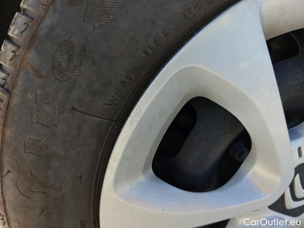  Citroen  C3  Live Pack 1.5 BlueHDi 100CV MT6 E6d #45