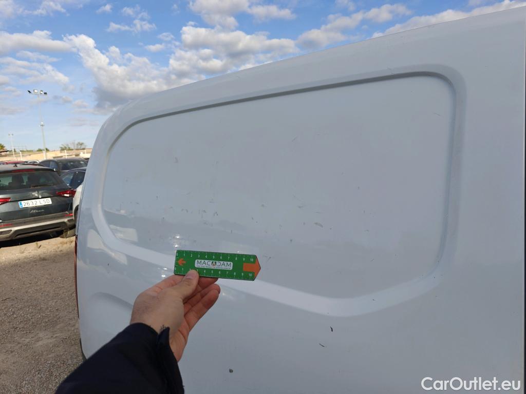  Opel  Combo  E Cargo Express carga incrementada 1.5 100CV MT5 #39