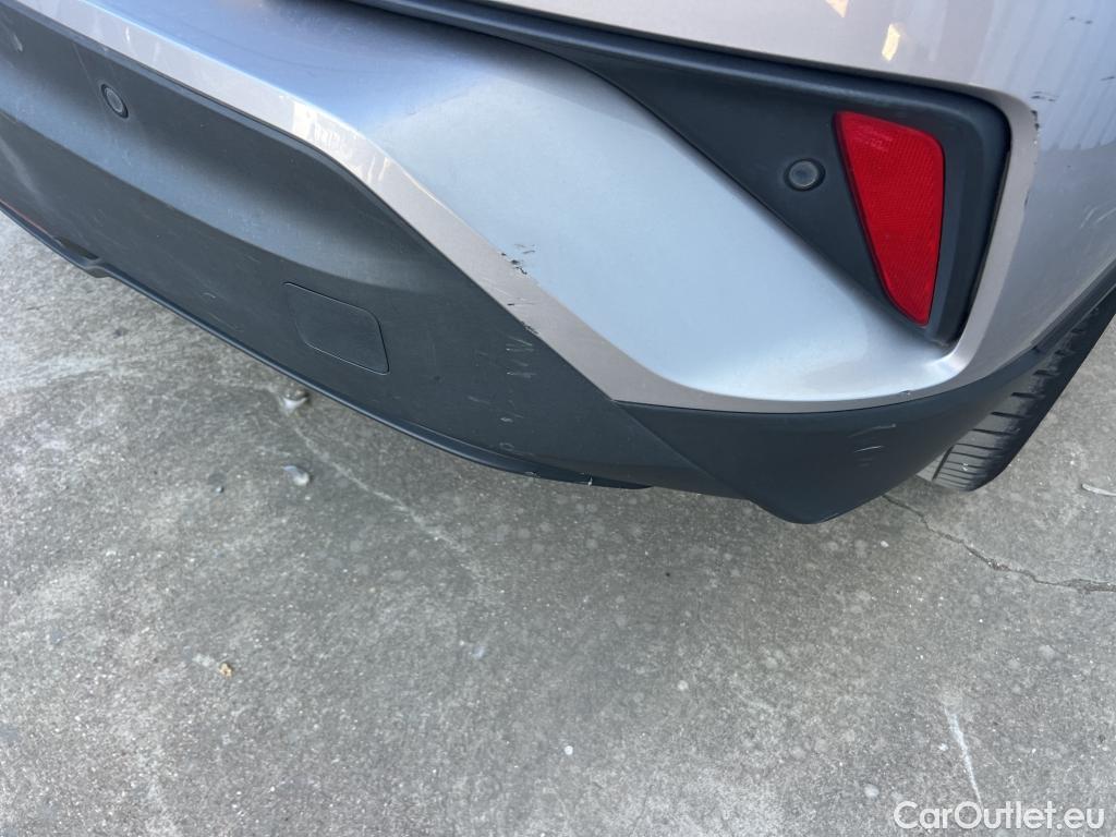  Toyota  C-HR TOYOTA  / 2019 / 5P / todoterreno 1.8 125H Advance #32