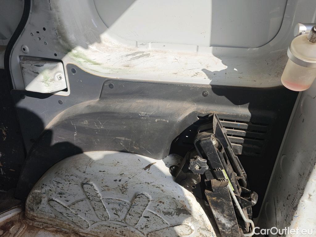 Renault  Kangoo  II Furgón Professional 1.5 dCi 90CV MT5 E6 #4