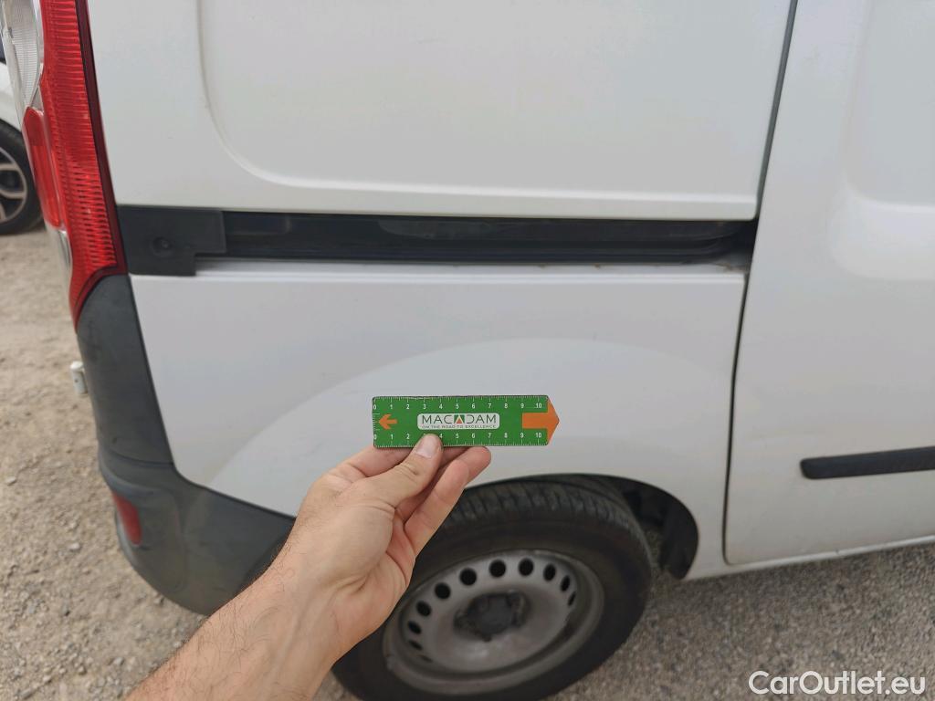  Renault  Kangoo  II Furgón Professional 1.5 dCi 90CV MT5 E6 #47