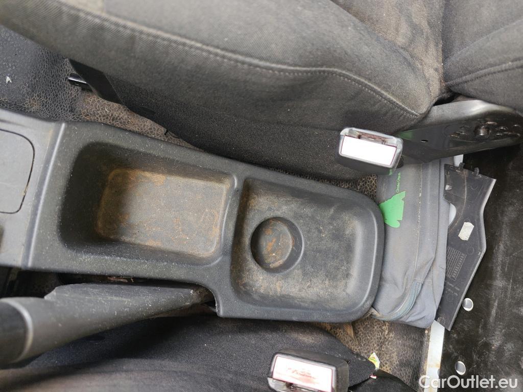  Renault  Kangoo  II Furgón Professional 1.5 dCi 90CV MT5 E6 #53