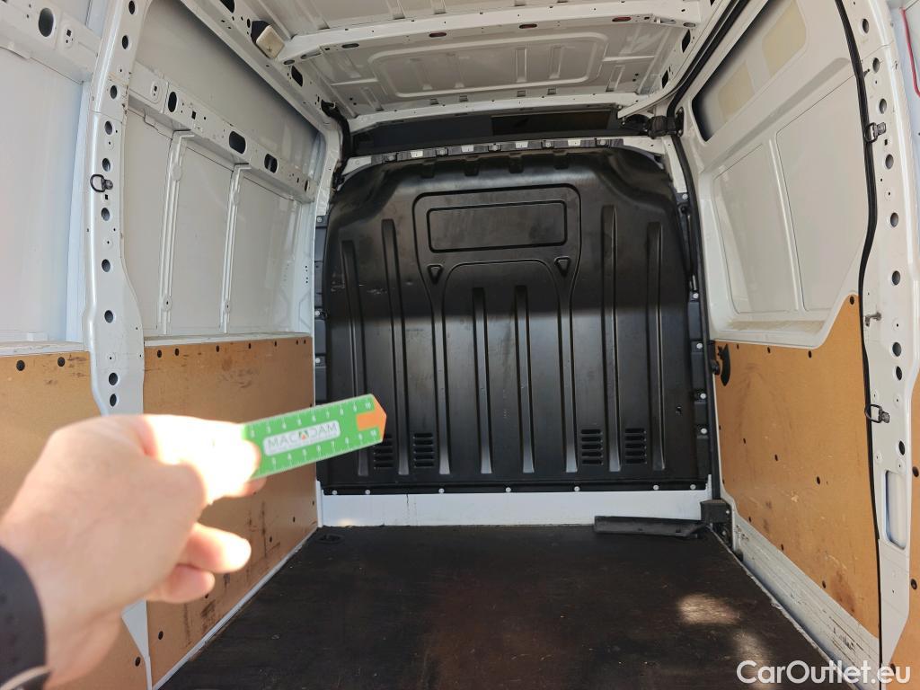  Opel  Movano OPEL  / 2019 / 4P / furgón  2.3 CDTI 99kW (135CV) L2 H2 F 3.5t #29