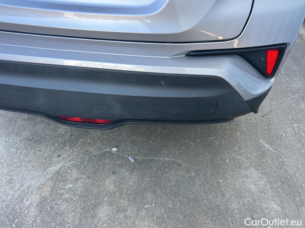  Toyota  C-HR TOYOTA  / 2019 / 5P / todoterreno 1.8 125H Advance #36