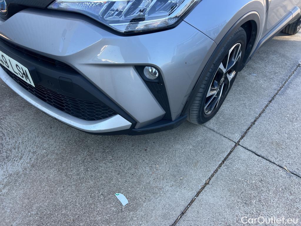  Toyota  C-HR TOYOTA  / 2019 / 5P / todoterreno 1.8 125H Advance #25