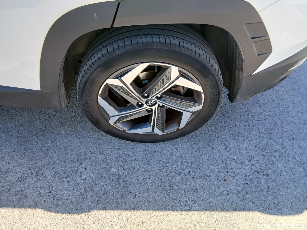  Hyundai  Tucson HYUNDAI  / 2020 / 5P / todoterreno 1.6 TGDI PHEV 195kW Maxx Auto 4X4 #29