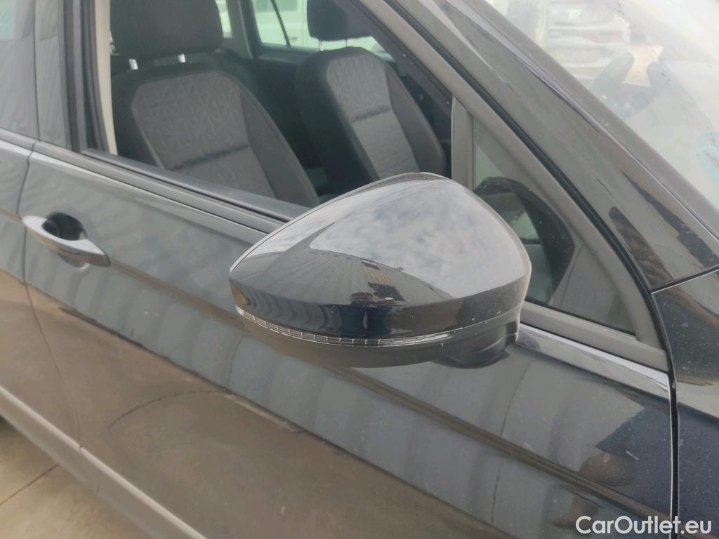  Volkswagen  Tiguan  Life 2.0 TDI 150CV AT7 E6d #16