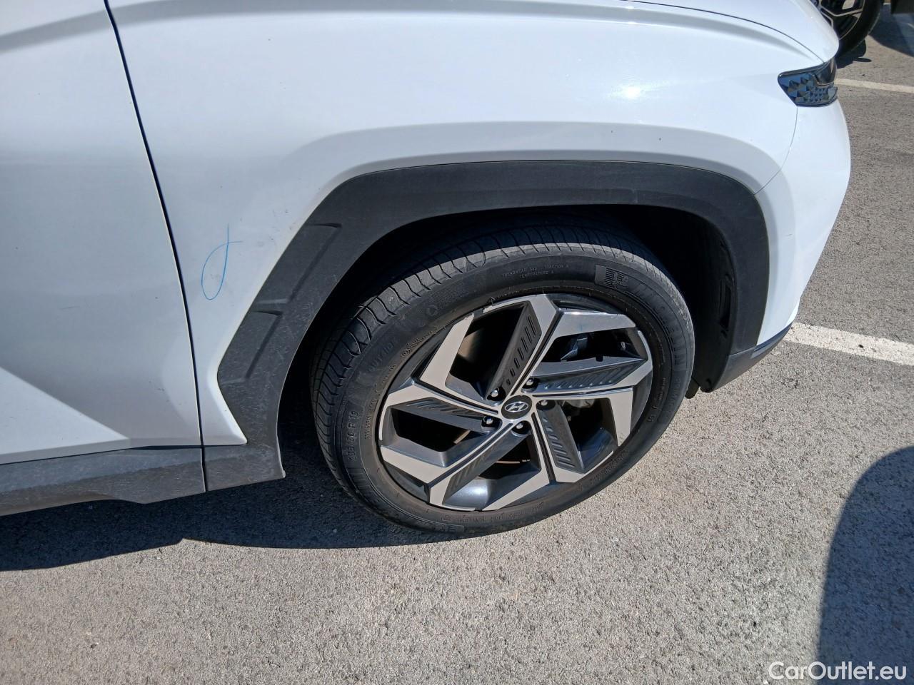  Hyundai  Tucson HYUNDAI  / 2020 / 5P / todoterreno 1.6 TGDI PHEV 195kW Maxx Auto 4X4 #8