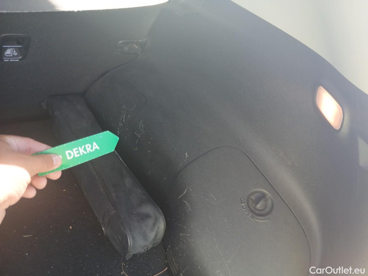  KIA  Niro  Drive Plug-In Hybrid 1.6 AT6 E6d #5