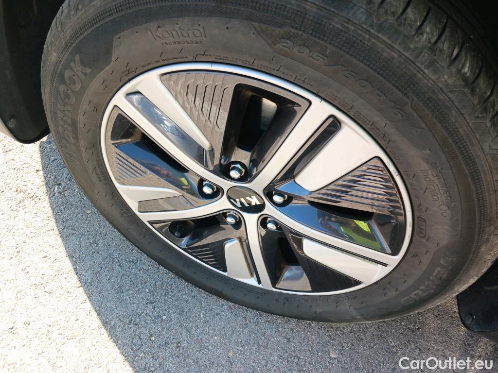  KIA  Niro  Drive 1.6 AT6 E6d #9