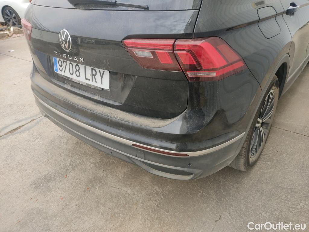  Volkswagen  Tiguan  Life 2.0 TDI 150CV AT7 E6d #4