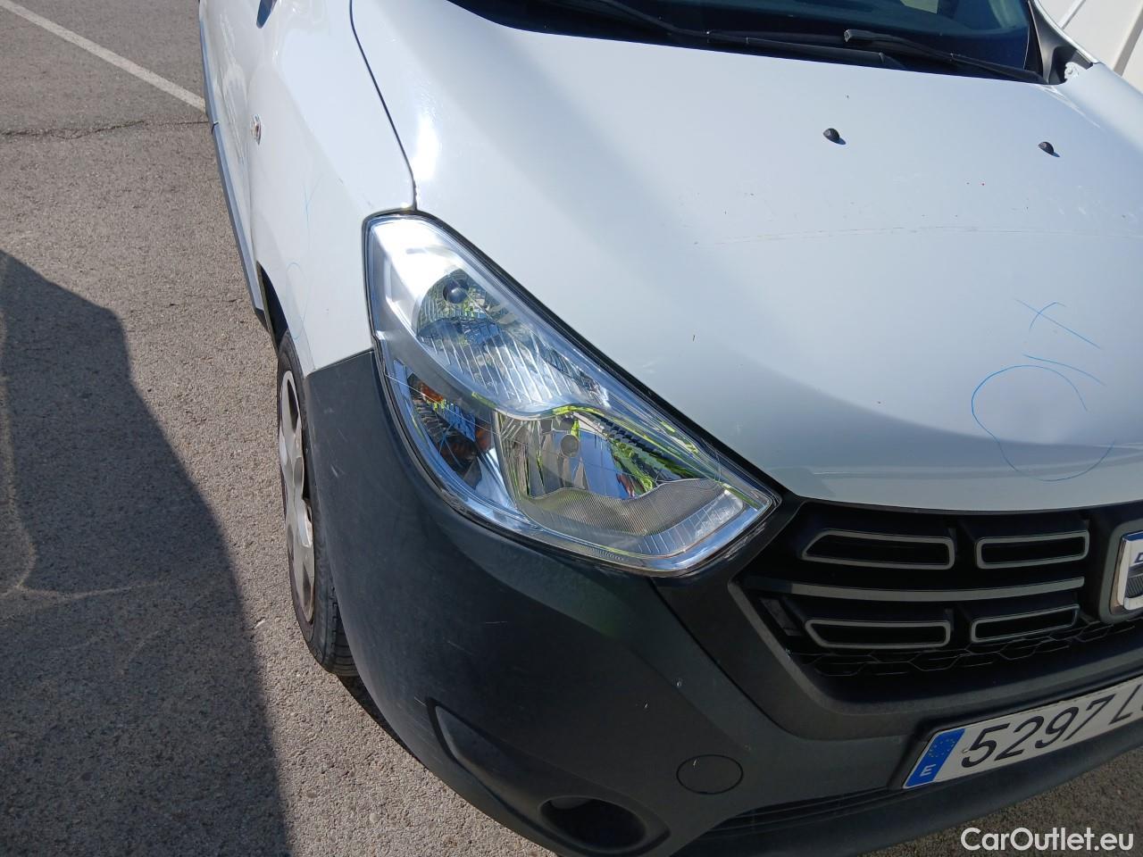  Dacia  Dokker DACIA  / 2013 / 4P / furgón derivado de turismo Van Essential 1.6 80kW (110CV) GLP #19