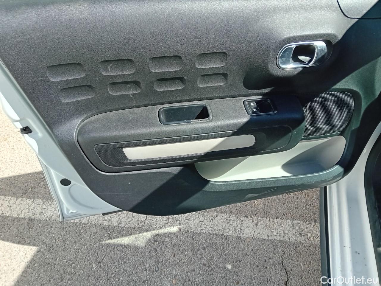  Citroen  C3  Feel 1.5 BlueHDi #2