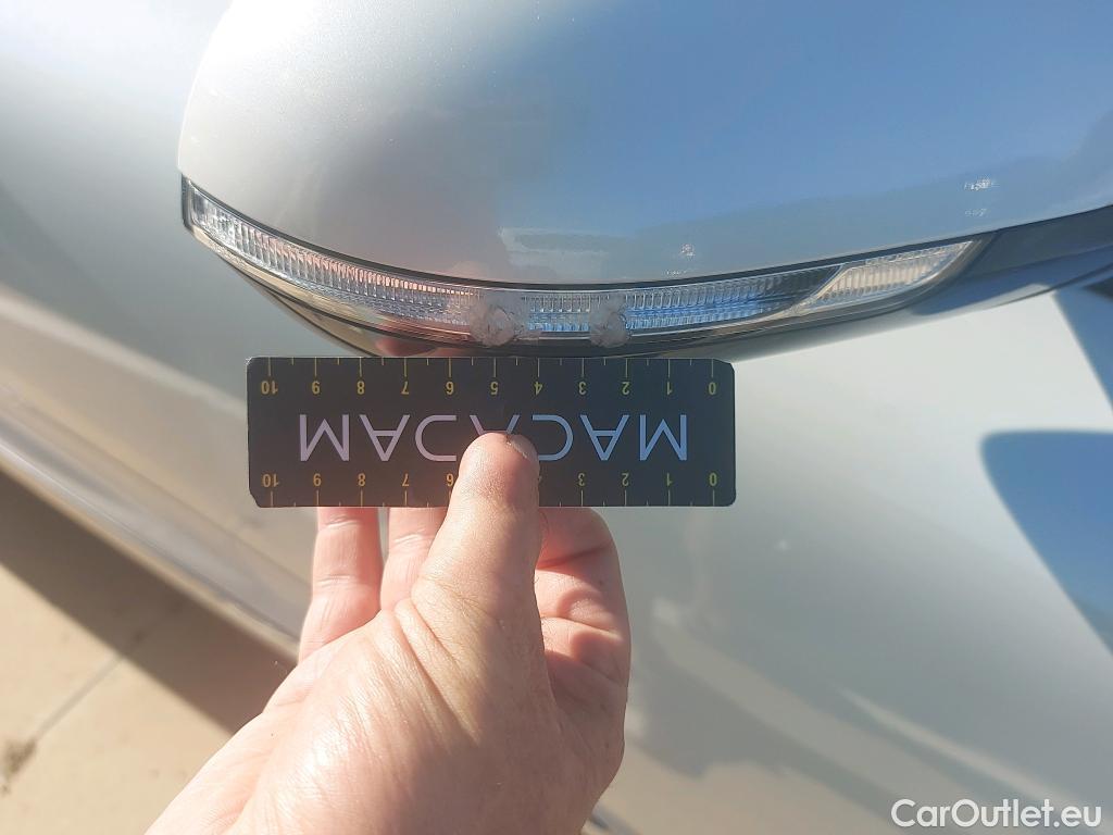  KIA  Niro KIA  / 2019 / 5P / crossover 1.6 GDi PHEV 104kW (141CV) Drive #20