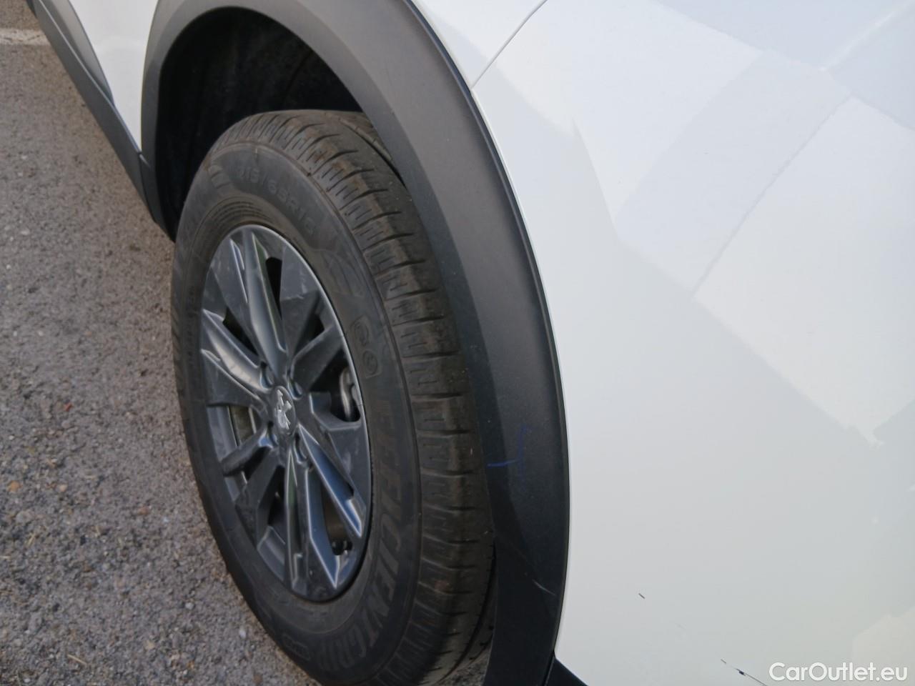  Peugeot  2008  Active Pack 1.5 HDi 110CV MT6 E6d #20