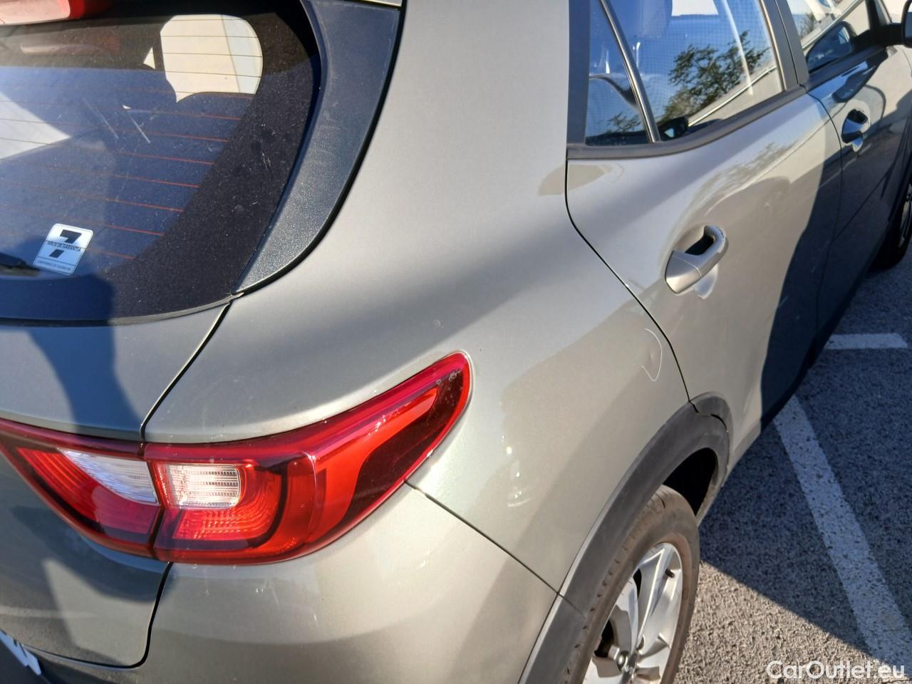  KIA  STONIC KIA  / 2017 / 5P / todoterreno 1.0 T-GDi 74kW (100CV) MHEV iMT Concept #32