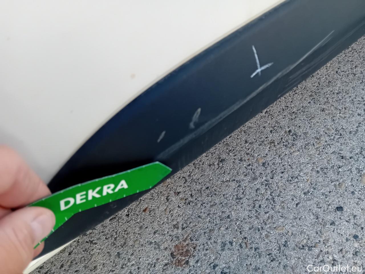  Opel  Vivaro OPEL  / 2019 / 4P / furgón 1.5 Diésel 88kW (120CV) M Std Express #36
