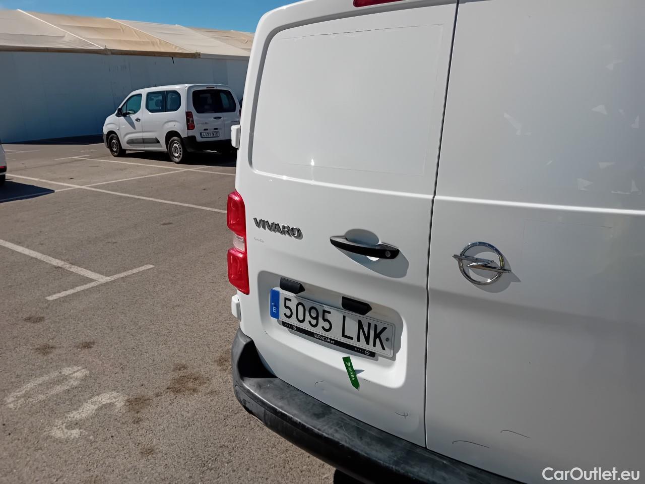 Opel  Vivaro OPEL  / 2019 / 4P / furgón 1.5 Diésel 88kW (120CV) M Std Express #22